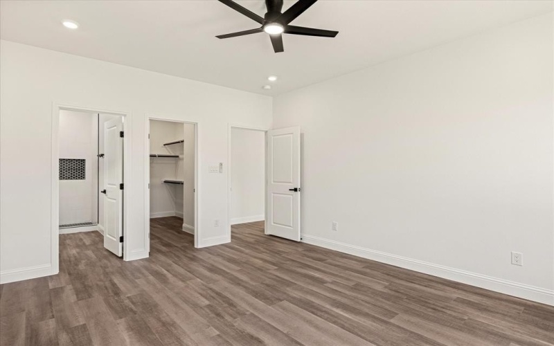 5915 Black Pine Circle, Granbury, TX 76048, 3 Bedrooms Bedrooms, ,2 BathroomsBathrooms,Residential,For Sale,5915 Black Pine Circle,0,21021499