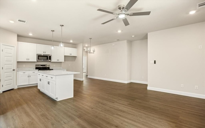 3114 Sabine River Trail, Granbury, TX 76048, 3 Habitaciones Habitaciones , ,2 BañosBaños,Residential,En Venta,3114 Sabine River Trail,0,21021595