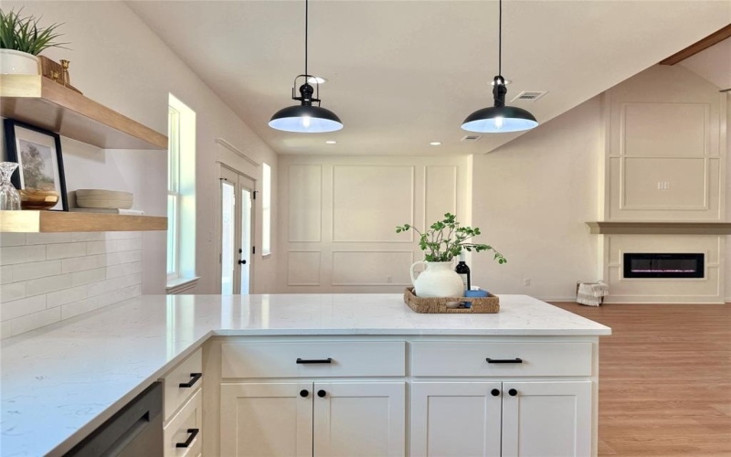 2412 Creek Drive, Granbury, TX 76048, 3 Bedrooms Bedrooms, ,2 BathroomsBathrooms,Residential,For Sale,2412 Creek Drive,0,21023638