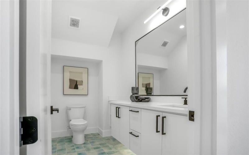 3629 Vilbig Road, Dallas, TX 75212, 4 Habitaciones Habitaciones , ,3 BañosBaños,Residential,En Venta,3629 Vilbig Road,0,21024022