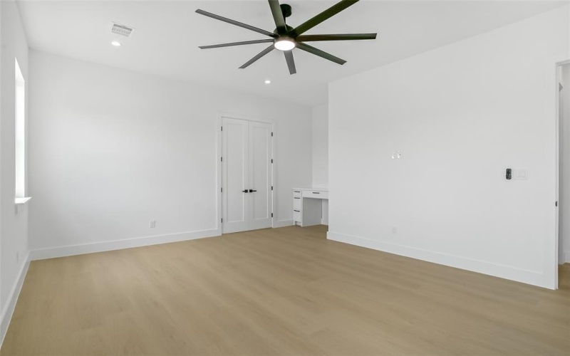 3629 Vilbig Road, Dallas, TX 75212, 4 Habitaciones Habitaciones , ,3 BañosBaños,Residential,En Venta,3629 Vilbig Road,0,21024022