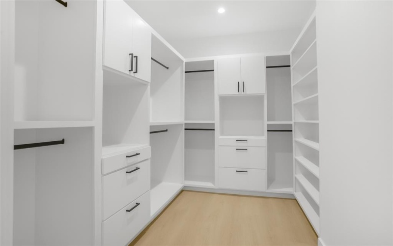 3629 Vilbig Road, Dallas, TX 75212, 4 Habitaciones Habitaciones , ,3 BañosBaños,Residential,En Venta,3629 Vilbig Road,0,21024022