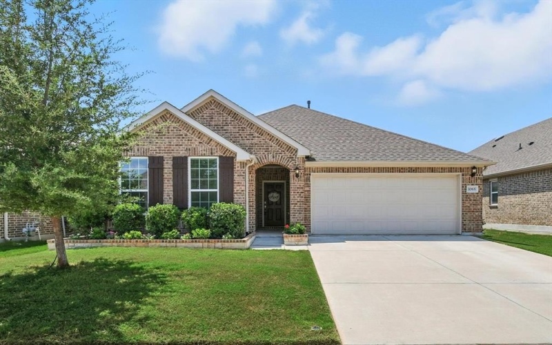 1065 Twisting Ridge Terrace, Fort Worth, TX 76052, 3 Bedrooms Bedrooms, ,2 BathroomsBathrooms,Residential,For Sale,1065 Twisting Ridge Terrace,0,21024969
