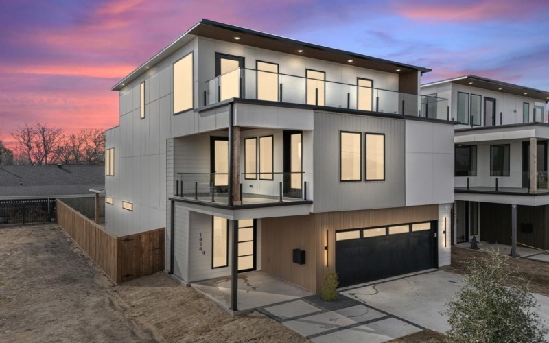 1424 Canada Drive, Dallas, TX 75212, 4 Habitaciones Habitaciones , ,3 BañosBaños,Residential,En Venta,1424 Canada Drive,0,21025141