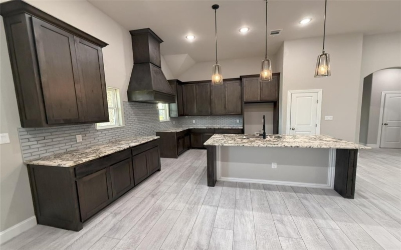 1007 legend Avenue, Bonham, TX 75418, 3 Habitaciones Habitaciones , ,2 BañosBaños,Residential,En Venta,1007 legend Avenue,0,21025856