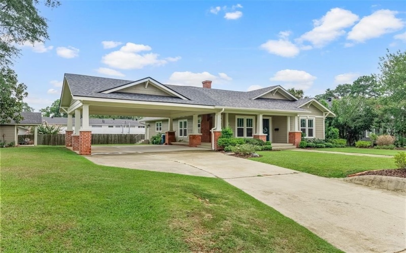 208 East & West Street, Minden, LA 71055, 3 Habitaciones Habitaciones , ,2 BañosBaños,Residential,En Venta,208 East & West Street,0,21025991