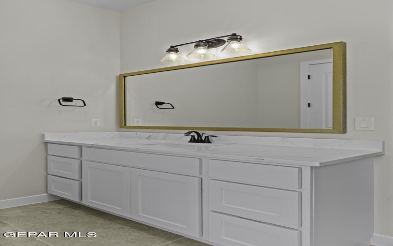 12873 Kingsbury Avenue, Horizon City, TX 79928, 4 Bedrooms Bedrooms, ,1 BathroomBathrooms,Residential,For Sale,12873 Kingsbury Avenue,913718