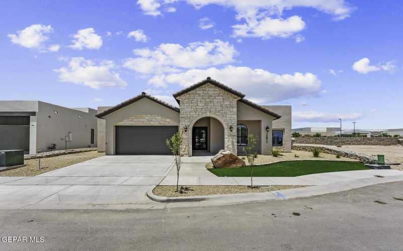 12873 Kingsbury Avenue, Horizon City, TX 79928, 4 Bedrooms Bedrooms, ,1 BathroomBathrooms,Residential,For Sale,12873 Kingsbury Avenue,913718