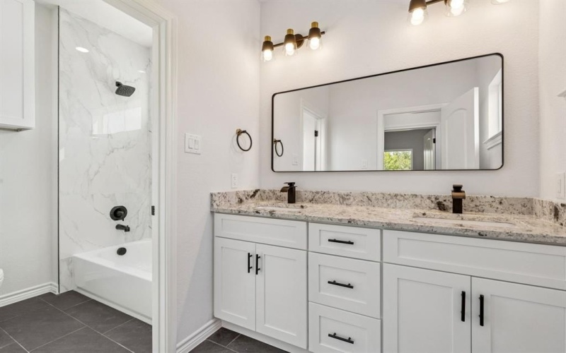 501 Stallings Street, Terrell, TX 75160, 3 Bedrooms Bedrooms, ,2 BathroomsBathrooms,Residential,For Sale,501 Stallings Street,0,21026232