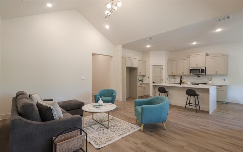 2805 Leith Avenue, Fort Worth, TX 76133, 4 Habitaciones Habitaciones , ,2 BañosBaños,Residential,En Venta,2805 Leith Avenue,0,21026240