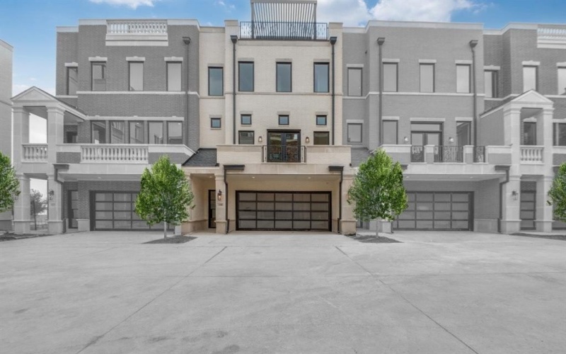 250 E Dallas Road #119, Grapevine, TX 76051, 3 Bedrooms Bedrooms, ,3 BathroomsBathrooms,Residential,For Sale,250 E Dallas Road,0,21026328