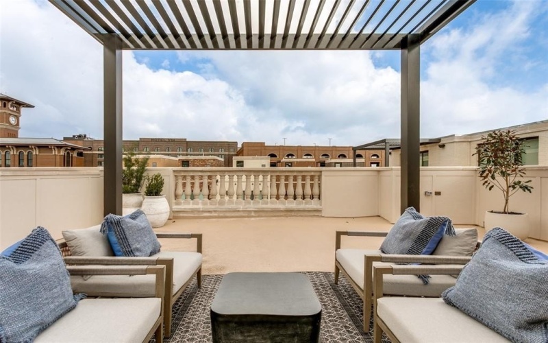 250 E Dallas Road #119, Grapevine, TX 76051, 3 Bedrooms Bedrooms, ,3 BathroomsBathrooms,Residential,For Sale,250 E Dallas Road,0,21026328