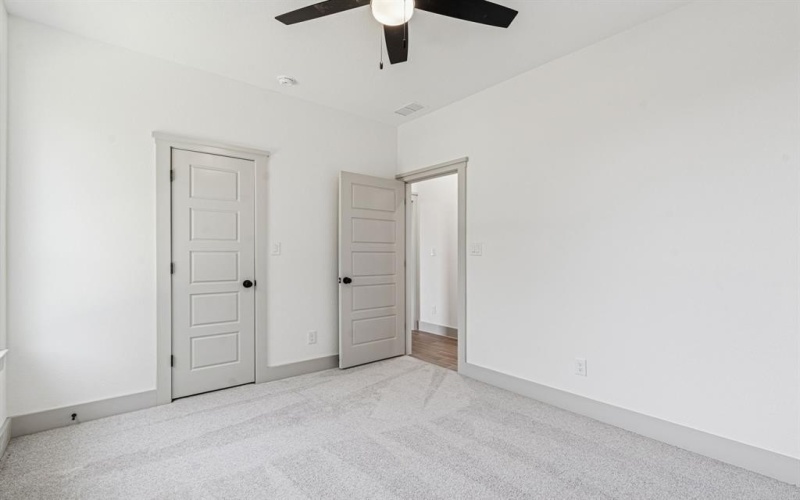 5012 Elizabeth Street, Granbury, TX 76048, 4 Bedrooms Bedrooms, ,2 BathroomsBathrooms,Residential,For Sale,5012 Elizabeth Street,0,21026411