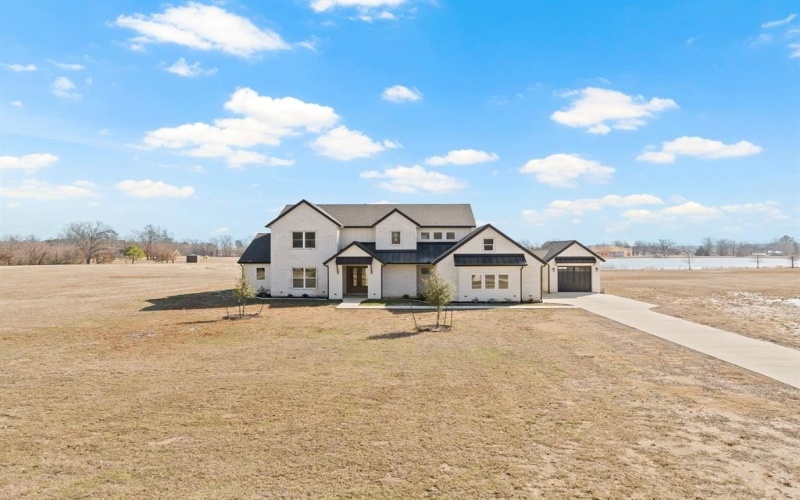 126 Private Road 2712, Mount Pleasant, TX 75455, 5 Bedrooms Bedrooms, ,3 BathroomsBathrooms,Residential,For Sale,126 Private Road 2712,0,21026419