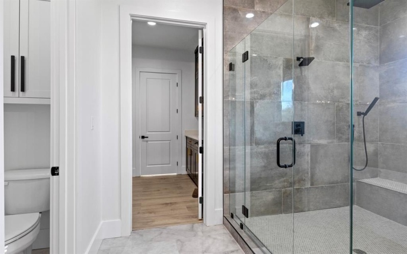 126 Private Road 2712, Mount Pleasant, TX 75455, 5 Bedrooms Bedrooms, ,3 BathroomsBathrooms,Residential,For Sale,126 Private Road 2712,0,21026419