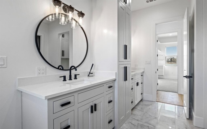 126 Private Road 2712, Mount Pleasant, TX 75455, 5 Bedrooms Bedrooms, ,3 BathroomsBathrooms,Residential,For Sale,126 Private Road 2712,0,21026419