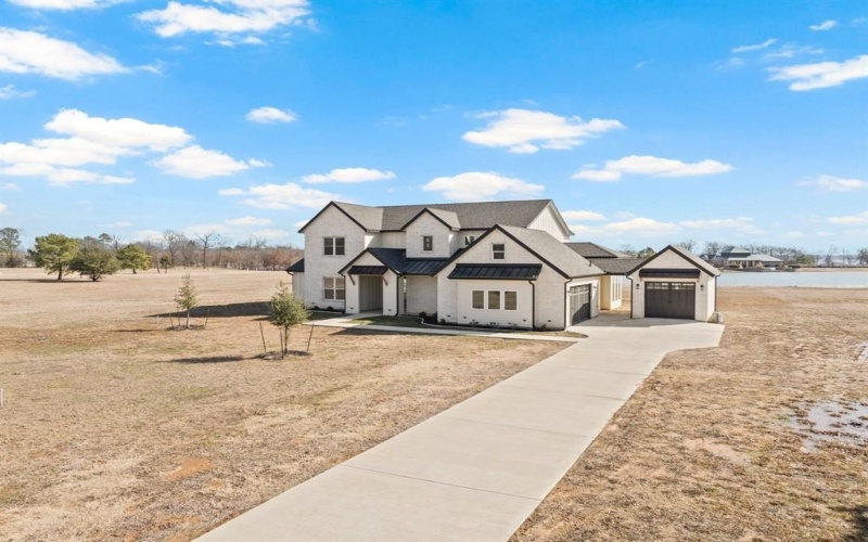 126 Private Road 2712, Mount Pleasant, TX 75455, 5 Bedrooms Bedrooms, ,3 BathroomsBathrooms,Residential,For Sale,126 Private Road 2712,0,21026419