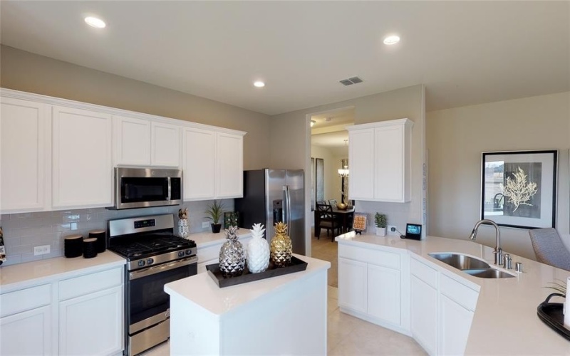 229 Pine Street, Azle, TX 75114, 4 Habitaciones Habitaciones , ,2 BañosBaños,Residential,En Venta,229 Pine Street,0,21026438