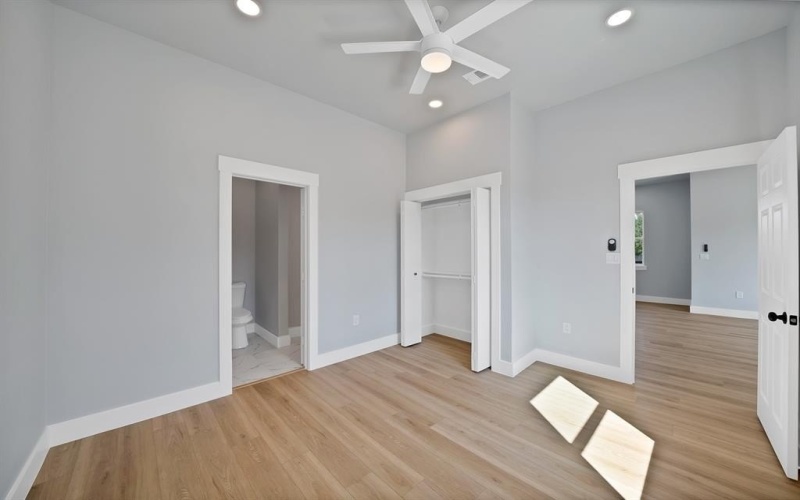 5905 Collins Court, Granbury, TX 76048, 3 Habitaciones Habitaciones , ,2 BañosBaños,Residential,En Venta,5905 Collins Court,0,21026679