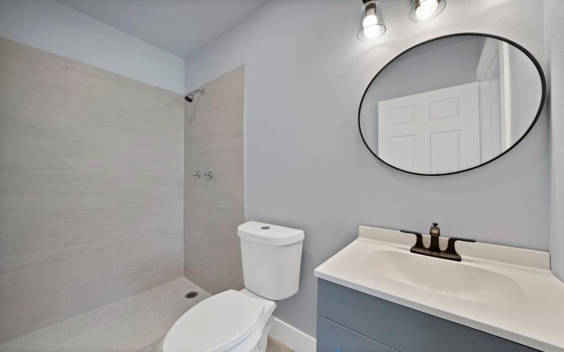 5905 Collins Court, Granbury, TX 76048, 3 Habitaciones Habitaciones , ,2 BañosBaños,Residential,En Venta,5905 Collins Court,0,21026679
