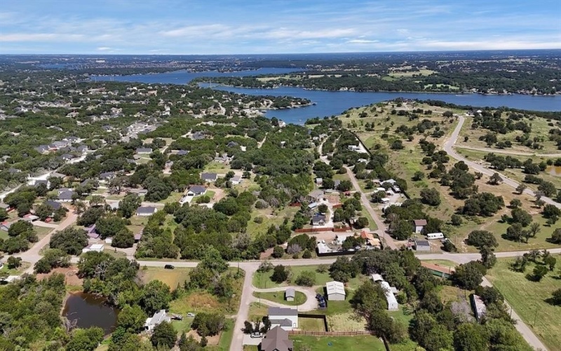 5905 Collins Court, Granbury, TX 76048, 3 Habitaciones Habitaciones , ,2 BañosBaños,Residential,En Venta,5905 Collins Court,0,21026679