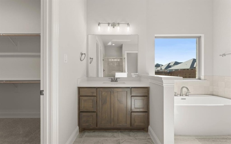 4617 Nomad Drive, Midlothian, TX 76065, 4 Habitaciones Habitaciones , ,3 BañosBaños,Residential,En Venta,4617 Nomad Drive,0,21026696