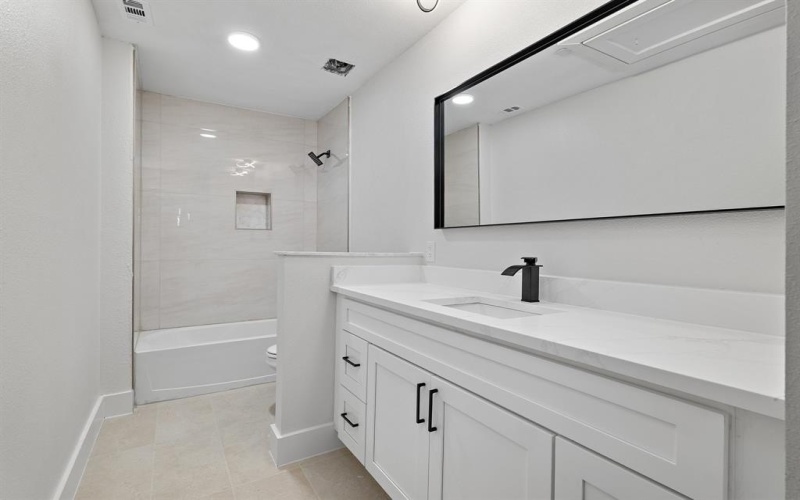 4323 Fayetteville Avenue, Rowlett, TX 75089, 3 Habitaciones Habitaciones , ,2 BañosBaños,Residential,En Venta,4323 Fayetteville Avenue,0,21027435