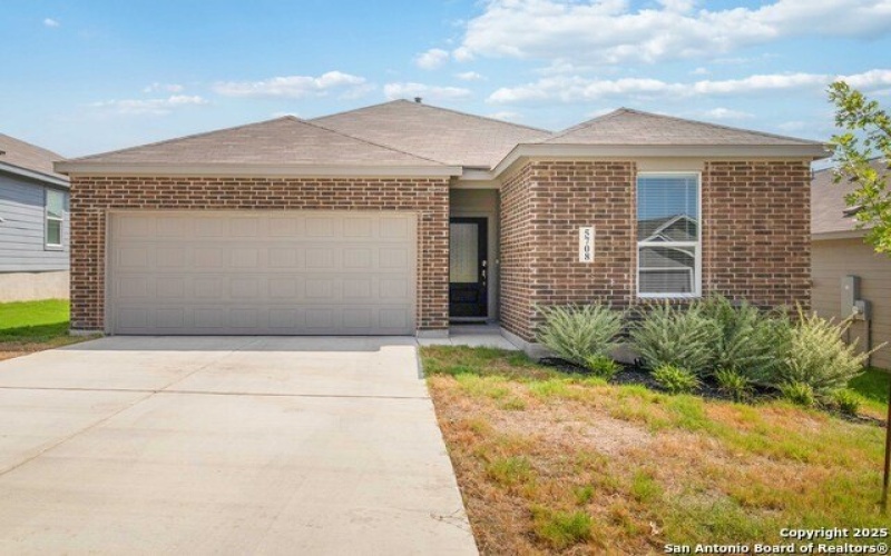 5708 Basil Chase, St Hedwig, TX 78152, 3 Bedrooms Bedrooms, ,2 BathroomsBathrooms,Residential,For Sale,5708 Basil Chase,0,1891375