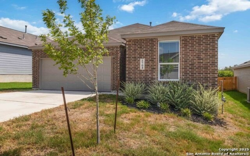 5708 Basil Chase, St Hedwig, TX 78152, 3 Bedrooms Bedrooms, ,2 BathroomsBathrooms,Residential,For Sale,5708 Basil Chase,0,1891375