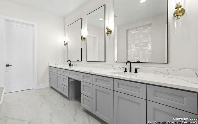 169 Westcourt, San Antonio, TX 78257, 4 Habitaciones Habitaciones , ,3 BañosBaños,Residential,En Venta,169 Westcourt,0,1891383