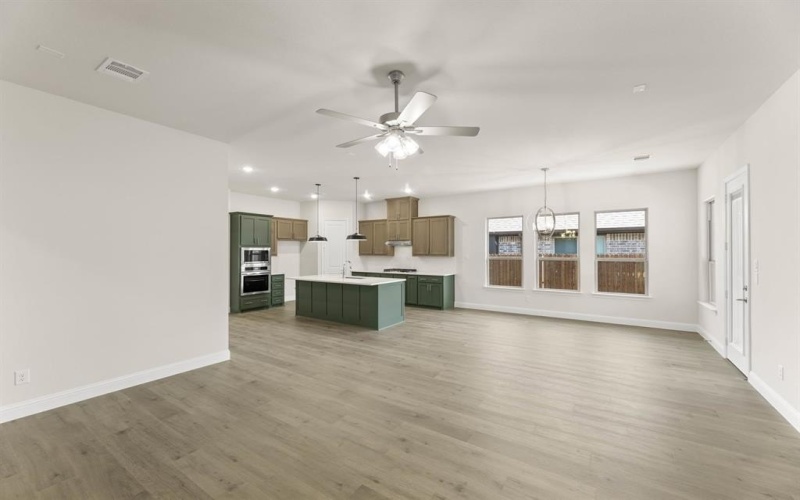 5401 Bardwell Drive, Denton, TX 76226, 3 Habitaciones Habitaciones , ,2 BañosBaños,Residential,En Venta,5401 Bardwell Drive,0,21026767
