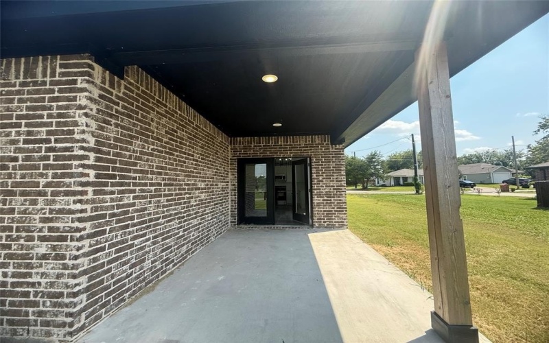 1522 Hemphill Street, Greenville, TX 75401, 3 Bedrooms Bedrooms, ,2 BathroomsBathrooms,Residential,For Sale,1522 Hemphill Street,0,21026883
