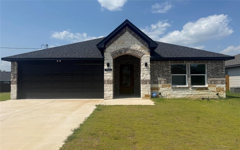 1522 Hemphill Street, Greenville, TX 75401, 3 Bedrooms Bedrooms, ,2 BathroomsBathrooms,Residential,For Sale,1522 Hemphill Street,0,21026883