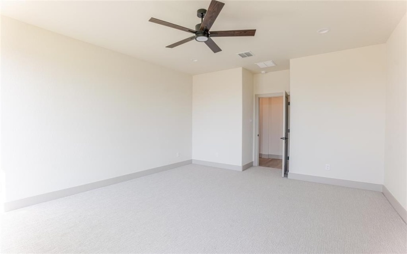 1033 Lilly Lane, Weatherford, TX 76088, 3 Bedrooms Bedrooms, ,2 BathroomsBathrooms,Residential,For Sale,1033 Lilly Lane,0,21026921