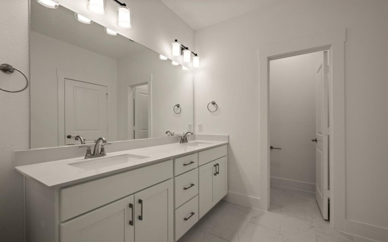 1105 Carnation Drive, Crowley, TX 76036, 2 Habitaciones Habitaciones , ,2 BañosBaños,Residential,En Venta,1105 Carnation Drive,0,21027028