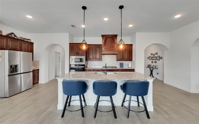 500 River Bank Court, Granbury, TX 76049, 3 Bedrooms Bedrooms, ,2 BathroomsBathrooms,Residential,For Sale,500 River Bank Court,0,21027127