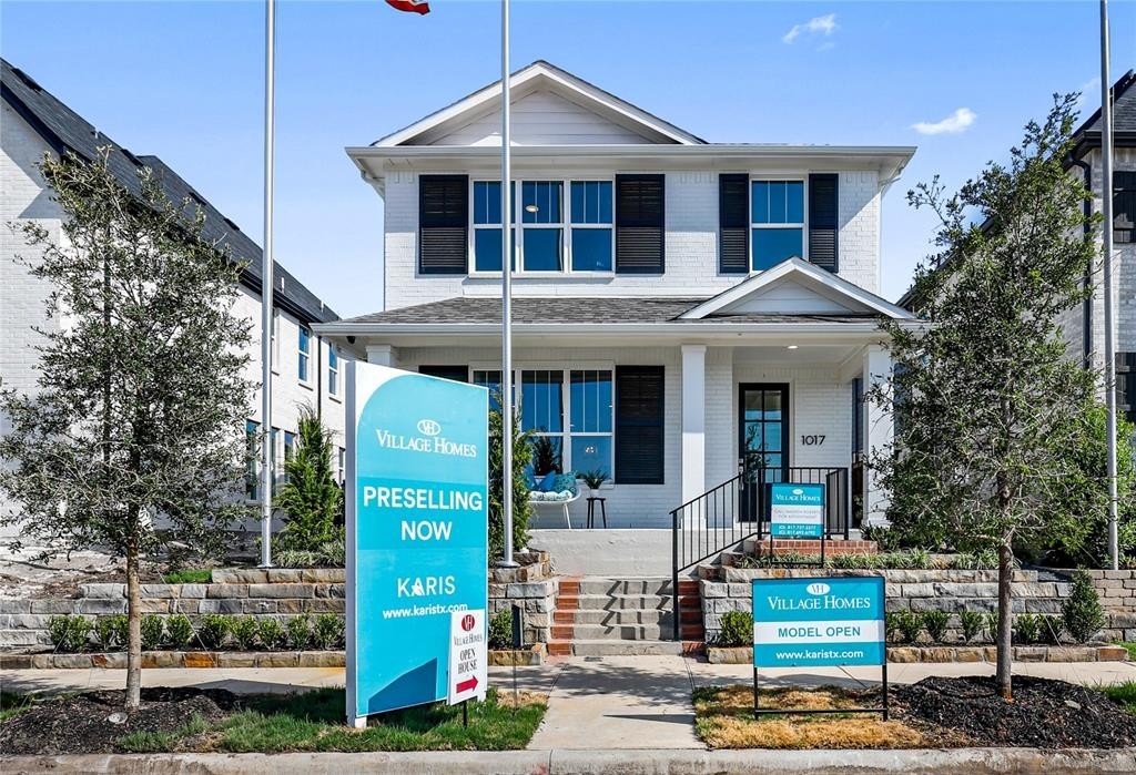 1017 Karis Boulevard, Crowley, TX 76036, 4 Bedrooms Bedrooms, ,3 BathroomsBathrooms,Residential,For Sale,1017 Karis Boulevard,0,21027130
