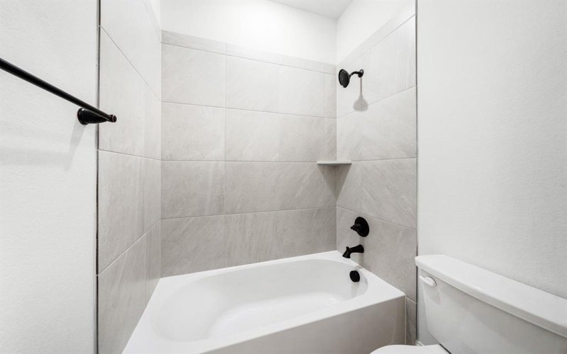 343 Maltese, Red Oak, TX 75154, 4 Habitaciones Habitaciones , ,3 BañosBaños,Residential,En Venta,343 Maltese,0,21027146