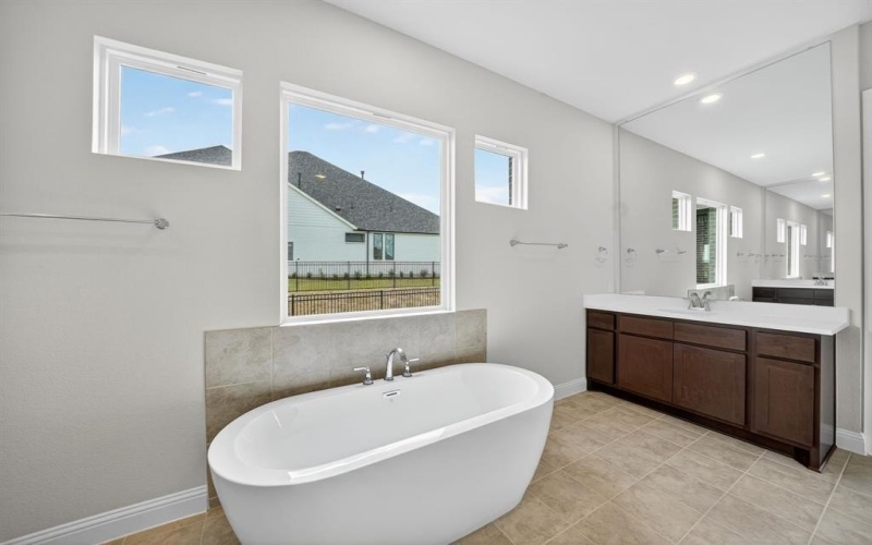 1808 Rolling Oaks Drive, Fort Worth, TX 76008, 5 Habitaciones Habitaciones , ,3 BañosBaños,Residential,En Venta,1808 Rolling Oaks Drive,0,21027222