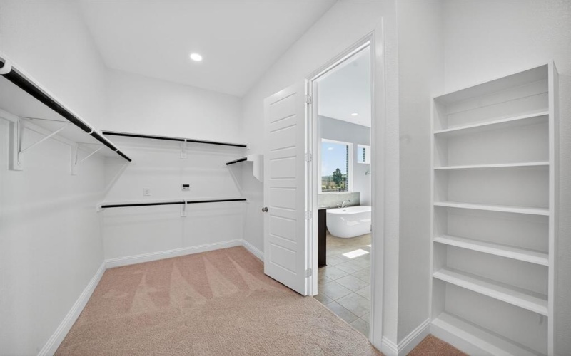 1808 Rolling Oaks Drive, Fort Worth, TX 76008, 5 Habitaciones Habitaciones , ,3 BañosBaños,Residential,En Venta,1808 Rolling Oaks Drive,0,21027222