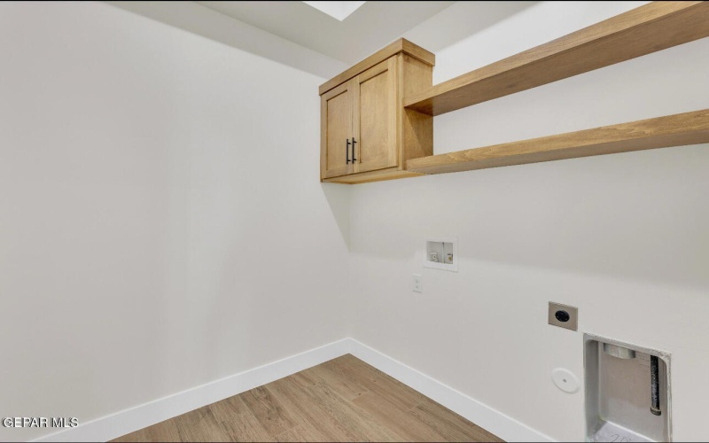 240 Emerald Storm Place, Horizon City, TX 79928, 4 Habitaciones Habitaciones , ,2 BañosBaños,Residential,En Venta,240 Emerald Storm Place,0,928049