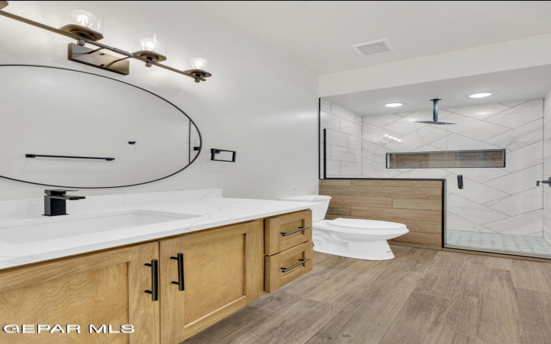 240 Emerald Storm Place, Horizon City, TX 79928, 4 Habitaciones Habitaciones , ,2 BañosBaños,Residential,En Venta,240 Emerald Storm Place,0,928049