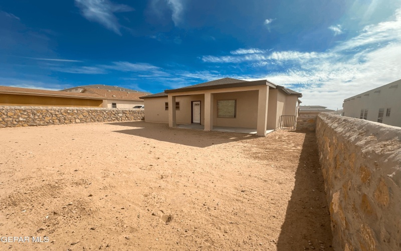 12821 DE LA ROSA Avenue, El Paso, TX 79928, 4 Habitaciones Habitaciones , ,3 BañosBaños,Residential,En Venta,12821 DE LA ROSA Avenue,0,928070