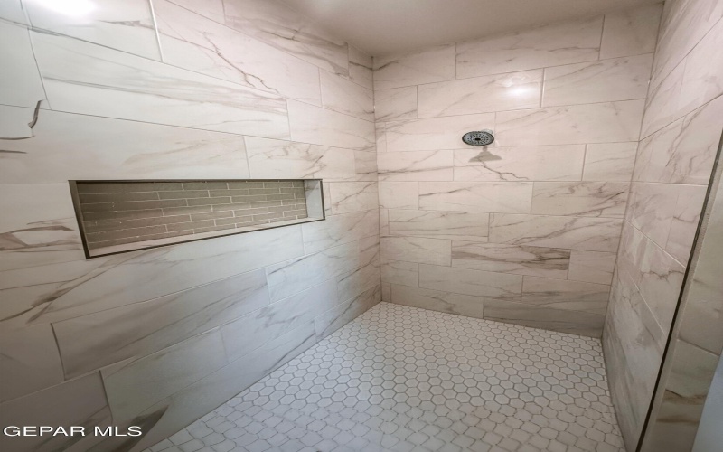 12821 DE LA ROSA Avenue, El Paso, TX 79928, 4 Habitaciones Habitaciones , ,3 BañosBaños,Residential,En Venta,12821 DE LA ROSA Avenue,0,928070