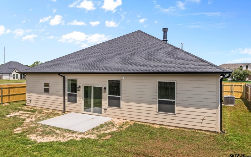 1004 Stone Wall, Mt Pleasant, TX 75455, 3 Habitaciones Habitaciones , ,2 BañosBaños,Residential,En Venta,1004 Stone Wall,0,25012073