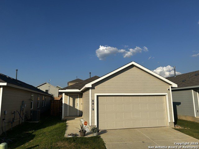 8819 Astral, San Antonio, TX 78252, 3 Bedrooms Bedrooms, ,2 BathroomsBathrooms,Residential,For Sale,8819 Astral,0,1891462