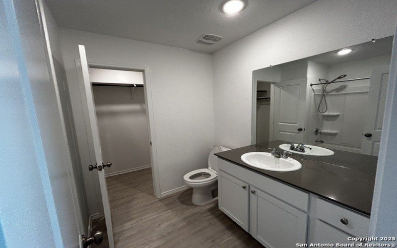 8819 Astral, San Antonio, TX 78252, 3 Bedrooms Bedrooms, ,2 BathroomsBathrooms,Residential,For Sale,8819 Astral,0,1891462