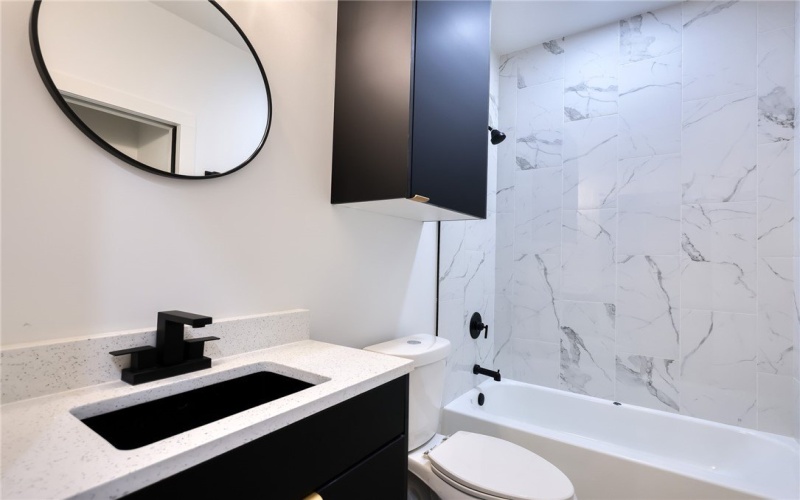 2710 Grace unit: A #A, Corpus Christi, TX 78414, 3 Bedrooms Bedrooms, ,2 BathroomsBathrooms,Residential,For Sale,2710 Grace unit: A,0,462979