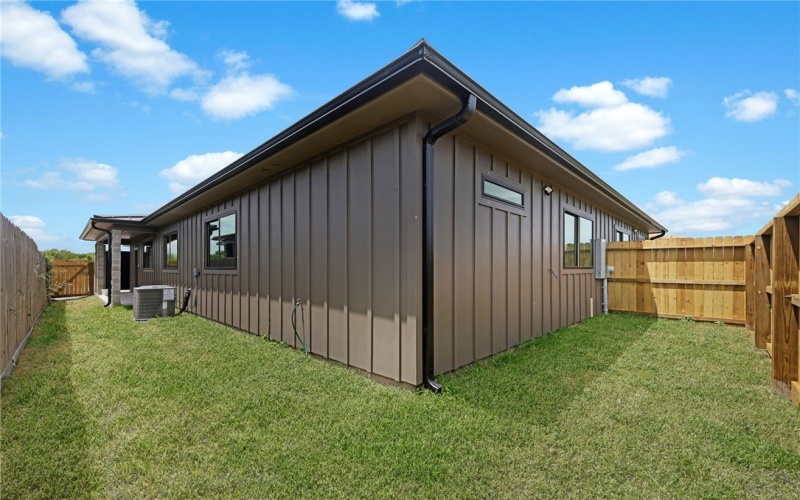2710 Grace unit: A #A, Corpus Christi, TX 78414, 3 Bedrooms Bedrooms, ,2 BathroomsBathrooms,Residential,For Sale,2710 Grace unit: A,0,462979
