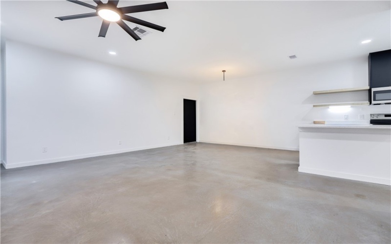 2710 Grace unit: A #A, Corpus Christi, TX 78414, 3 Bedrooms Bedrooms, ,2 BathroomsBathrooms,Residential,For Sale,2710 Grace unit: A,0,462979